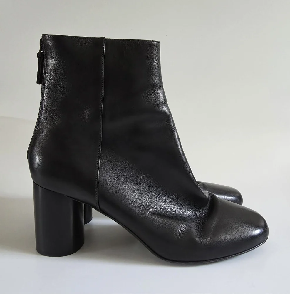 Sandro Sacha Women's Black Leather Boot Size 39